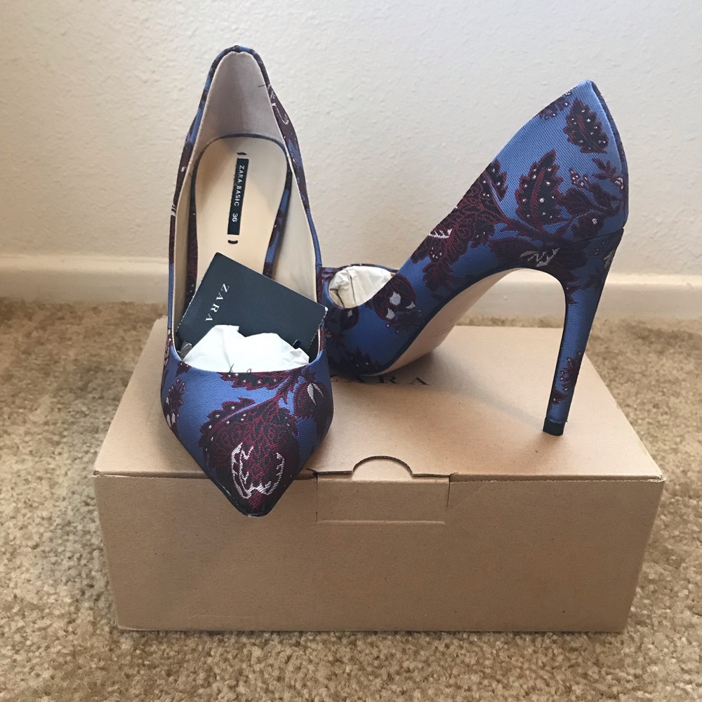 Shoes - Picture 1 of 2